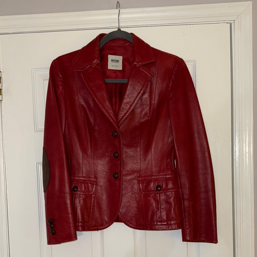 Red Blazer Jacket in Leather with Tailored Look